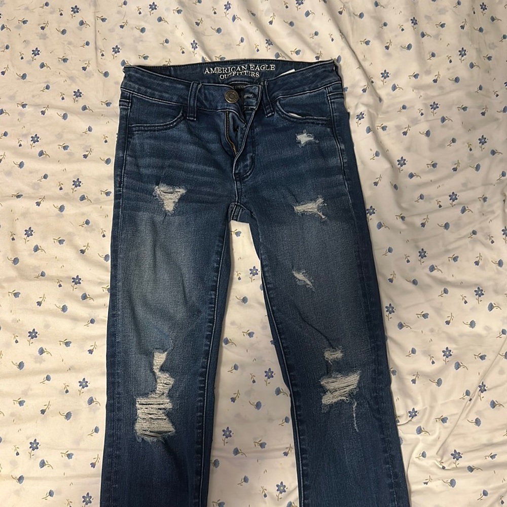 American eagle super stretch distressed skinny jeans